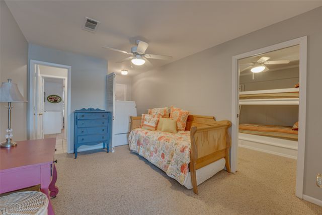 113 Crestwood Circle, Enchanted Oaks, TX 75156