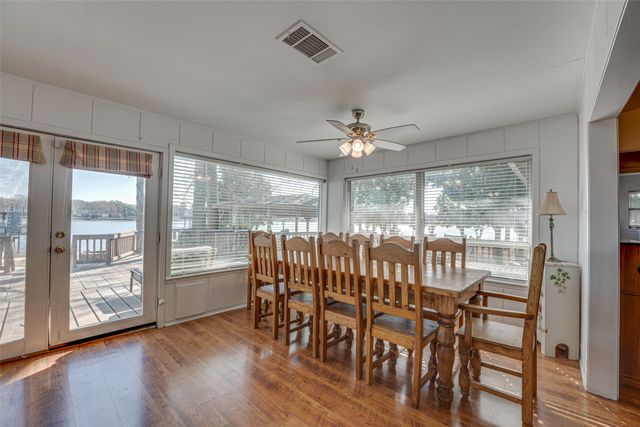 113 Crestwood Circle, Enchanted Oaks, TX 75156