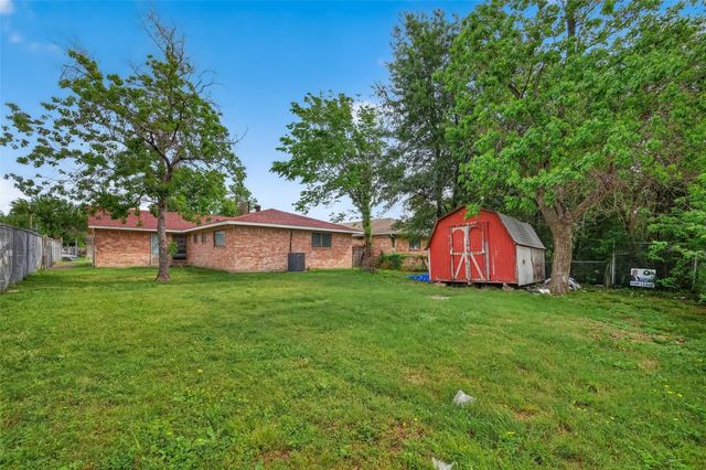 17106 Sunshine Street, Houston, TX 77049