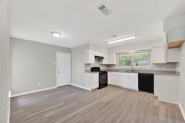 17106 Sunshine Street, Houston, TX 77049