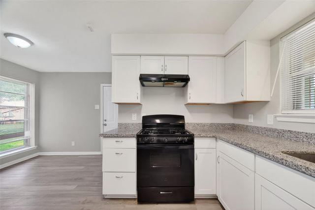 17106 Sunshine Street, Houston, TX 77049