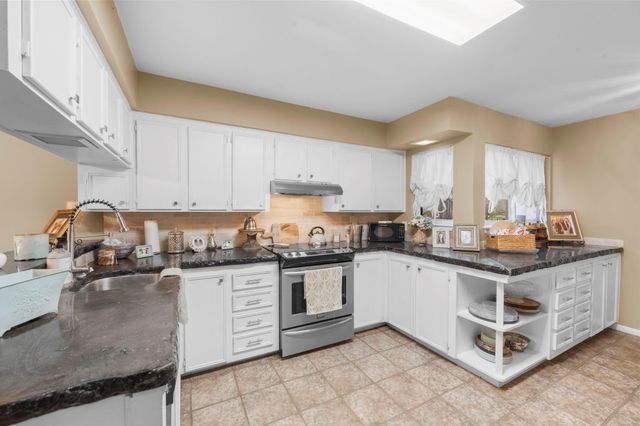 154 April Wind Court, Conroe, TX 77356