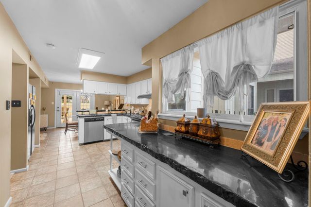 154 April Wind Court, Conroe, TX 77356