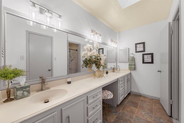 154 April Wind Court, Conroe, TX 77356