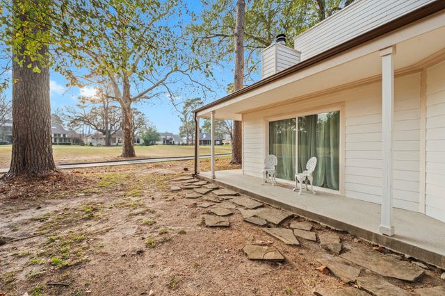 154 April Wind Court, Conroe, TX 77356