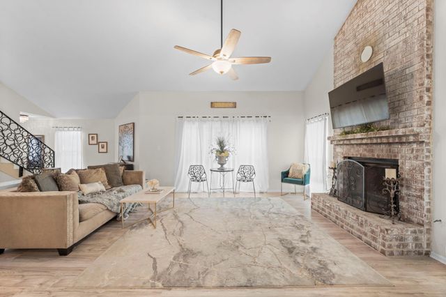 154 April Wind Court, Conroe, TX 77356