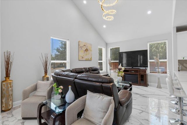 1106 Greenlawn BLVD, Round Rock, TX 78664