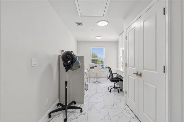1106 Greenlawn BLVD, Round Rock, TX 78664