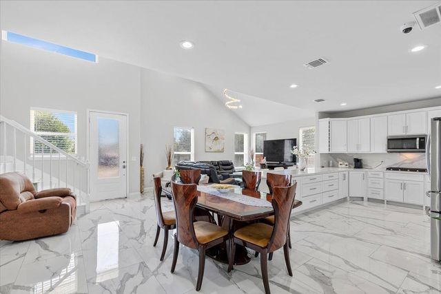 1106 Greenlawn BLVD, Round Rock, TX 78664