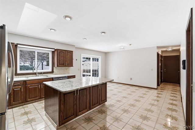 8205 Duvall Circle, Manlius, NY 13104