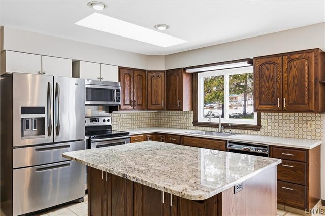 8205 Duvall Circle, Manlius, NY 13104