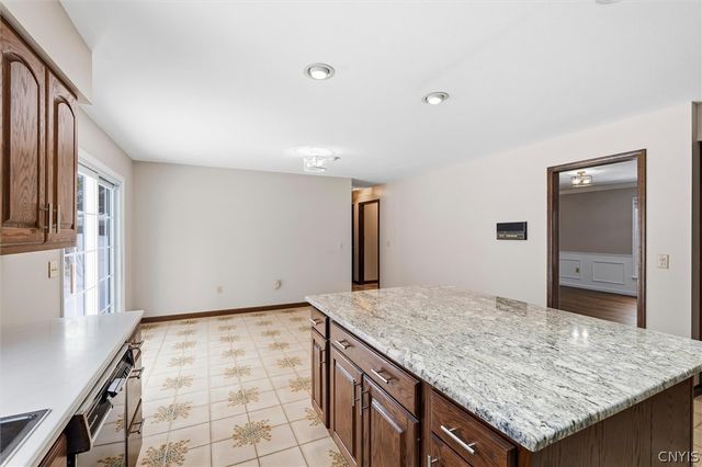 8205 Duvall Circle, Manlius, NY 13104