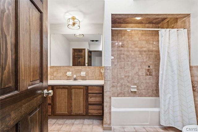 8205 Duvall Circle, Manlius, NY 13104