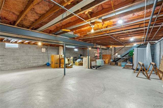 8205 Duvall Circle, Manlius, NY 13104