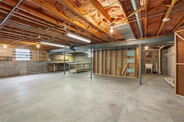 8205 Duvall Circle, Manlius, NY 13104