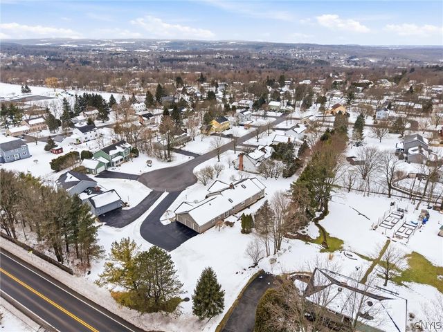 8205 Duvall Circle, Manlius, NY 13104