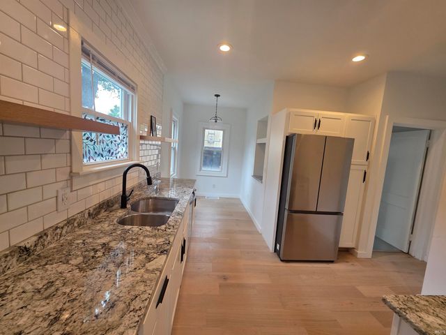 2116 Washington Avenue, Evansville, IN 47714
