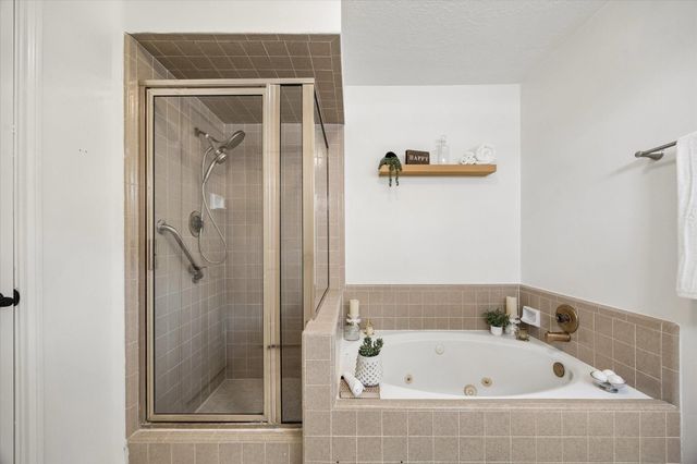 110 Shadow Wood Drive, Sugar Land, TX 77498