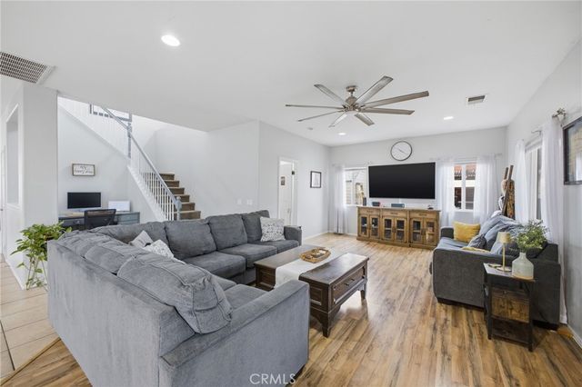 745 Sweet Clover, San Jacinto, CA 92582