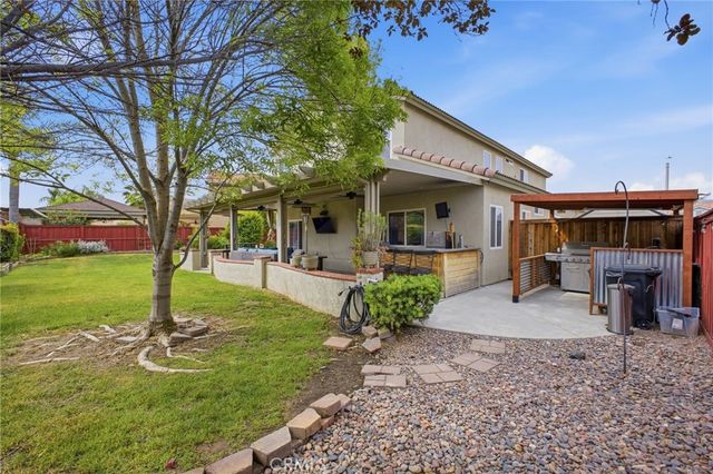 745 Sweet Clover, San Jacinto, CA 92582