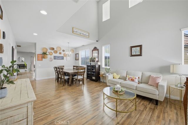 745 Sweet Clover, San Jacinto, CA 92582