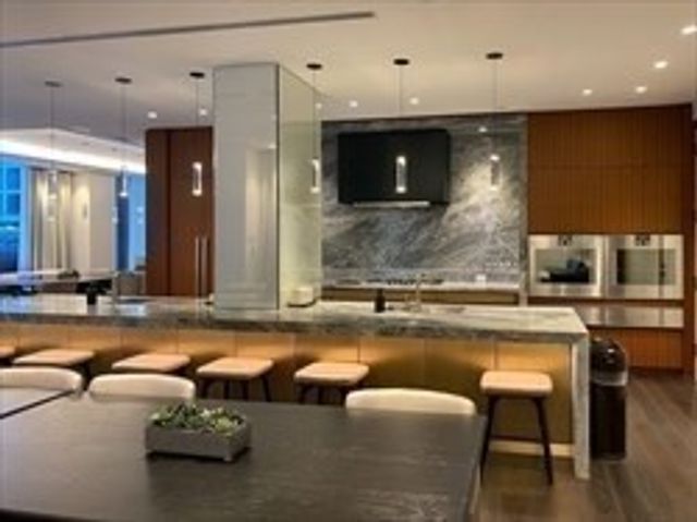 135 Seaport Blvd 1203, Boston, MA 02210