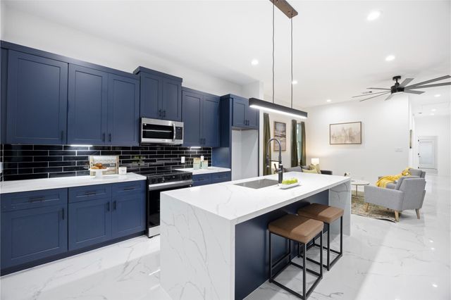 5034 Pershing Street, Houston, TX 77033