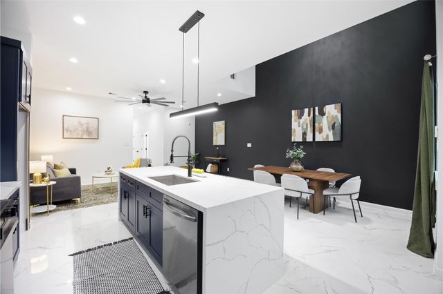 5034 Pershing Street, Houston, TX 77033