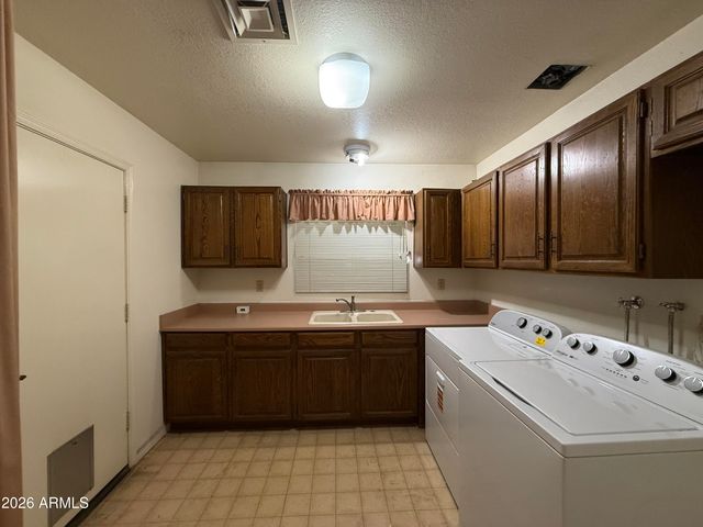685 E Linda Lane, Gilbert, AZ 85234