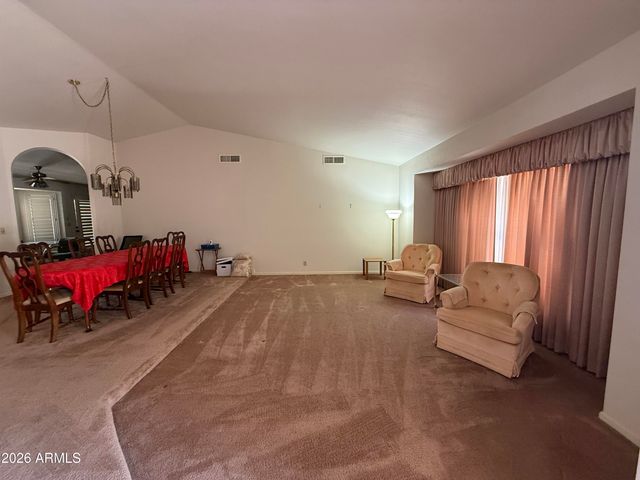 685 E Linda Lane, Gilbert, AZ 85234