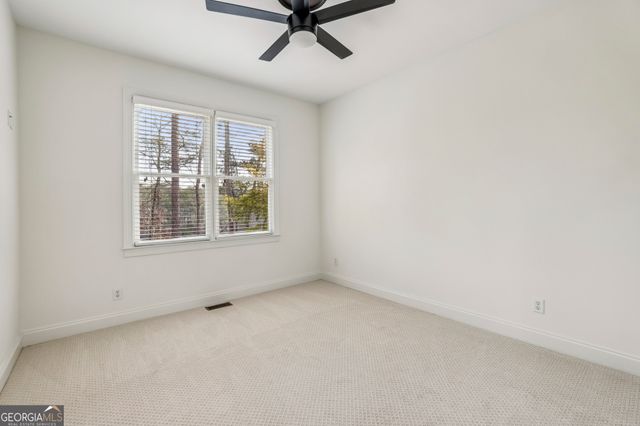 1165 Beacon Hill Crossing, Alpharetta, GA 30005