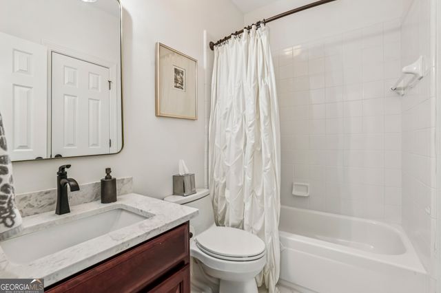 1165 Beacon Hill Crossing, Alpharetta, GA 30005