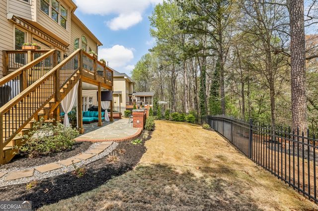 1165 Beacon Hill Crossing, Alpharetta, GA 30005