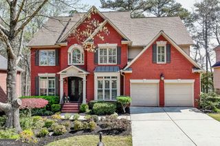 1165 Beacon Hill Crossing, Alpharetta, GA 30005