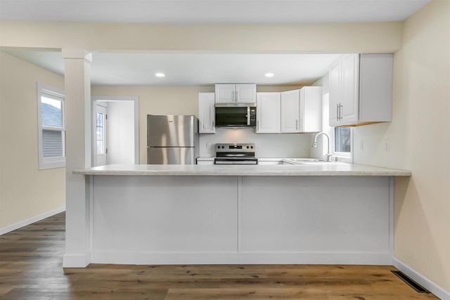 732 7th Street, Prairie Du Sac, WI 53578