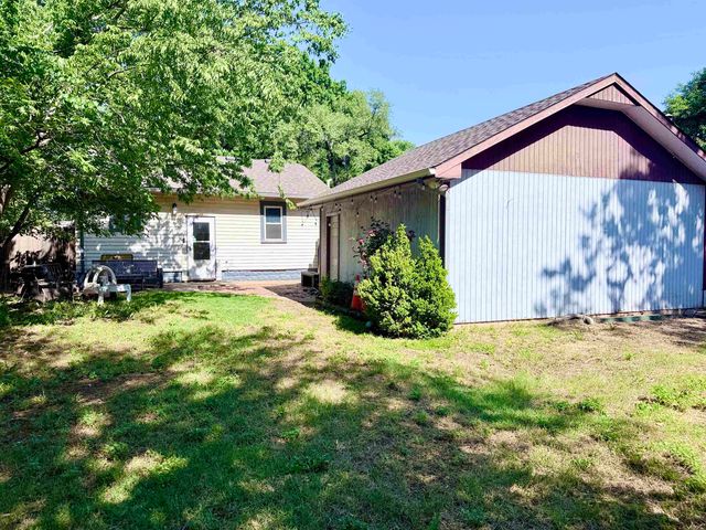 837 S Lorraine Ave, Wichita, KS 67211