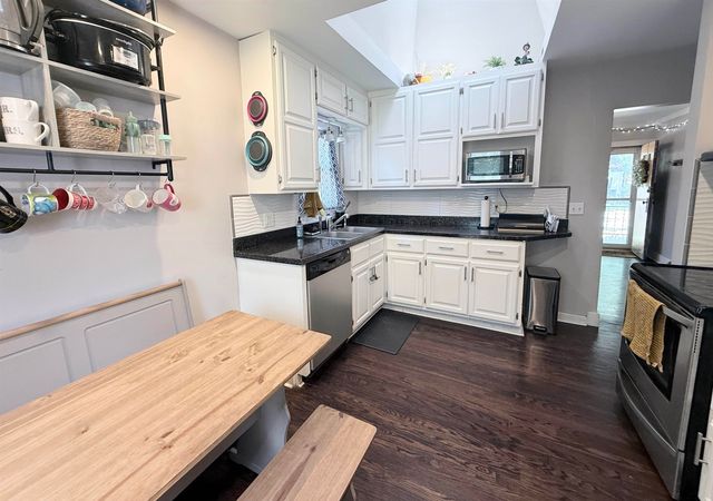 837 S Lorraine Ave, Wichita, KS 67211
