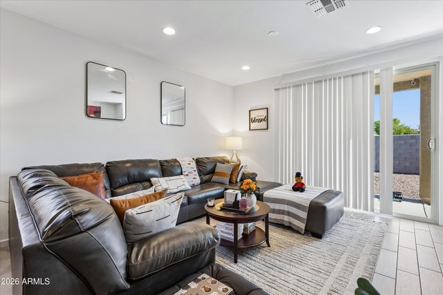4315 W SAMANTHA Way, Laveen, AZ 85339