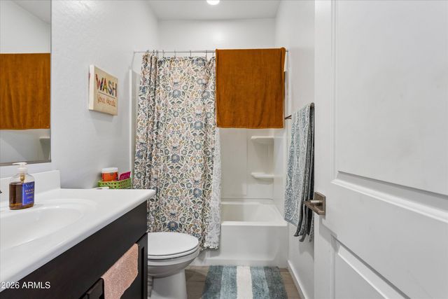 4315 W SAMANTHA Way, Laveen, AZ 85339