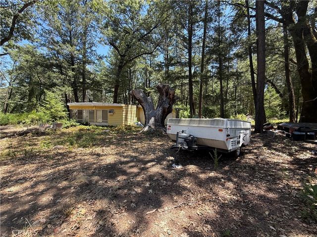 22830 Shady Grove Road, Middletown, CA 95461