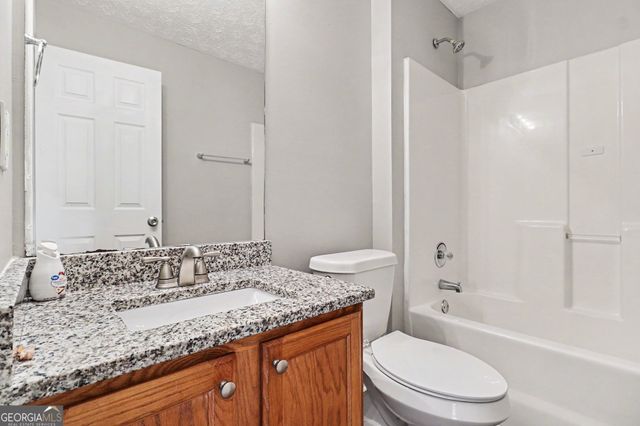 7873 Chadwick Lane, Riverdale, GA 30274