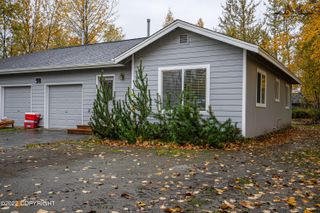 1290 N Hoka Hay Circle, #2, Wasilla, AK 99654