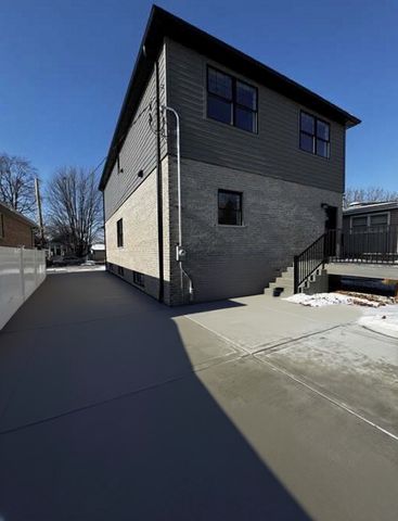 11239 S Saint Louis Avenue, Chicago, IL 60655