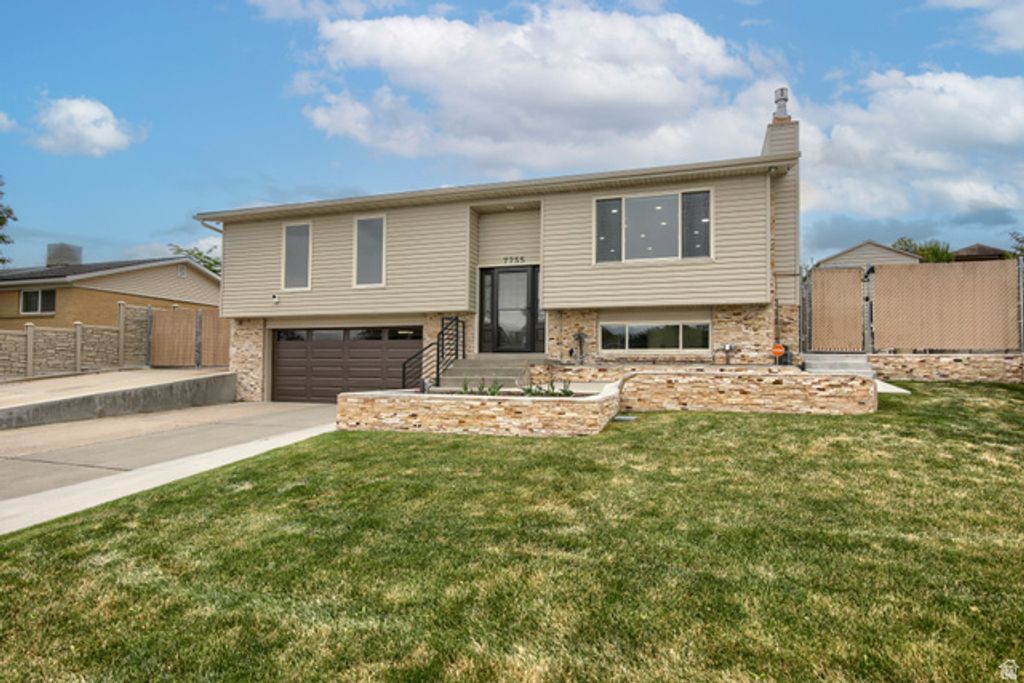 7755 S 1130 E, Midvale, UT 84047