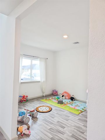 7219 Sunbreeze Lane, Rosenberg, TX 77469
