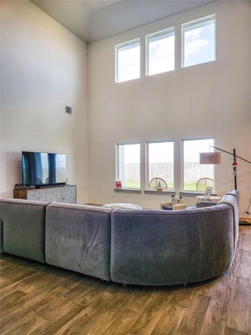 7219 Sunbreeze Lane, Rosenberg, TX 77469