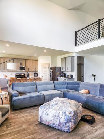 7219 Sunbreeze Lane, Rosenberg, TX 77469