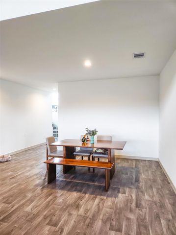 7219 Sunbreeze Lane, Rosenberg, TX 77469