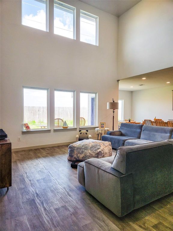 7219 Sunbreeze Lane, Rosenberg, TX 77469
