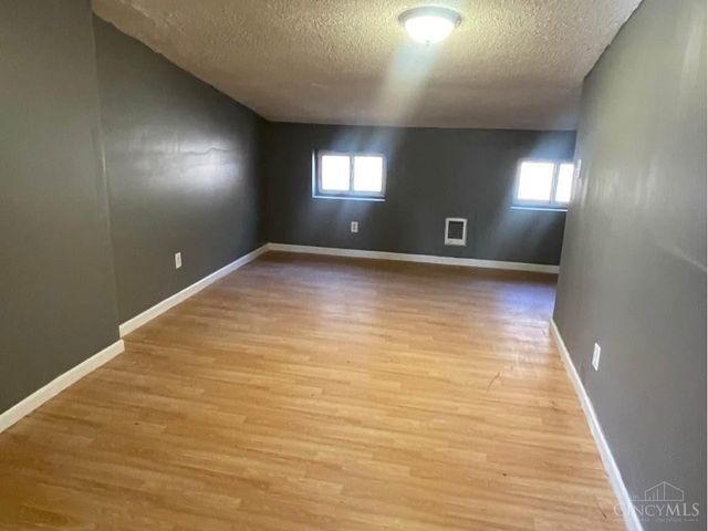 2457 Everglade Place, Cincinnati, OH 45214